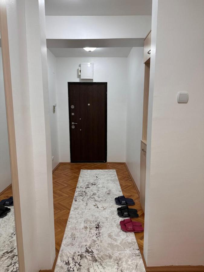 Viktor Apartment Kumanovo Exterior foto